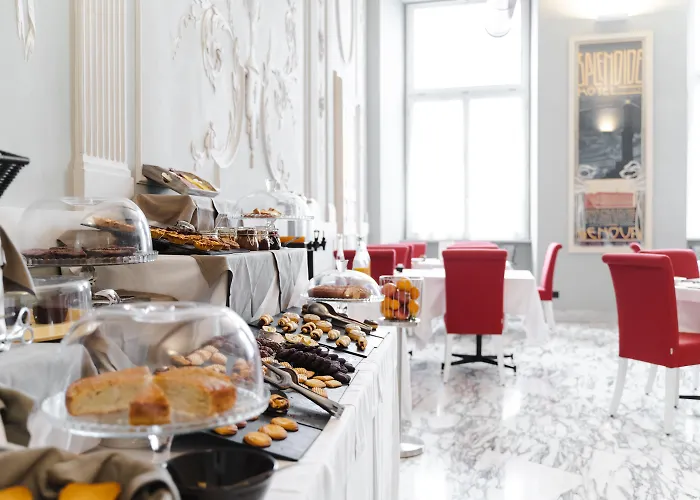 Hotel De Ville Genova